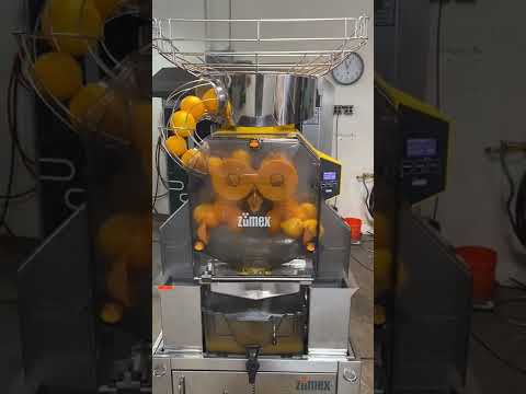 Zumex (SPEED PRO TANK PODIUM) Commercial Automatic Fruit Juicer - 40 Oranges Per Minute!